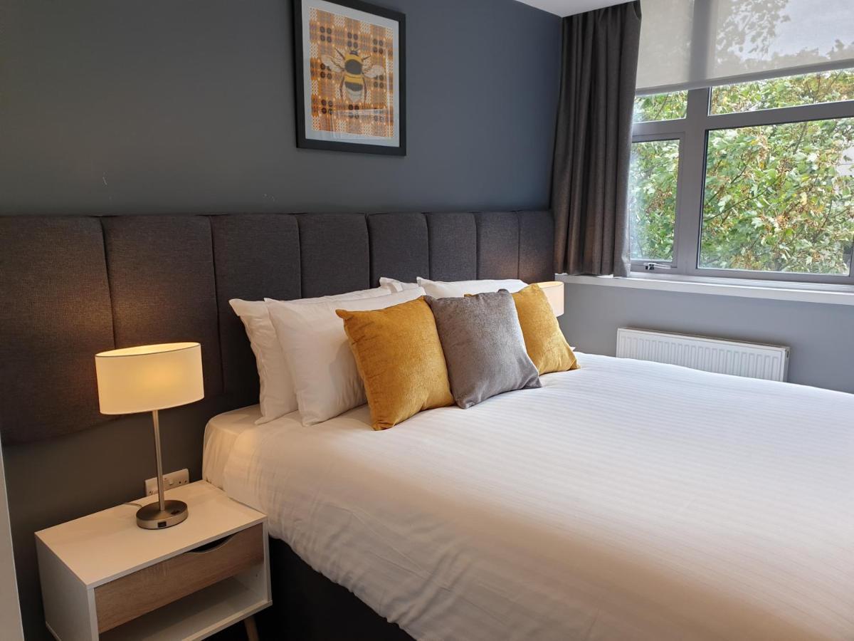 The Spires Serviced Apartments Cardiff Extérieur photo