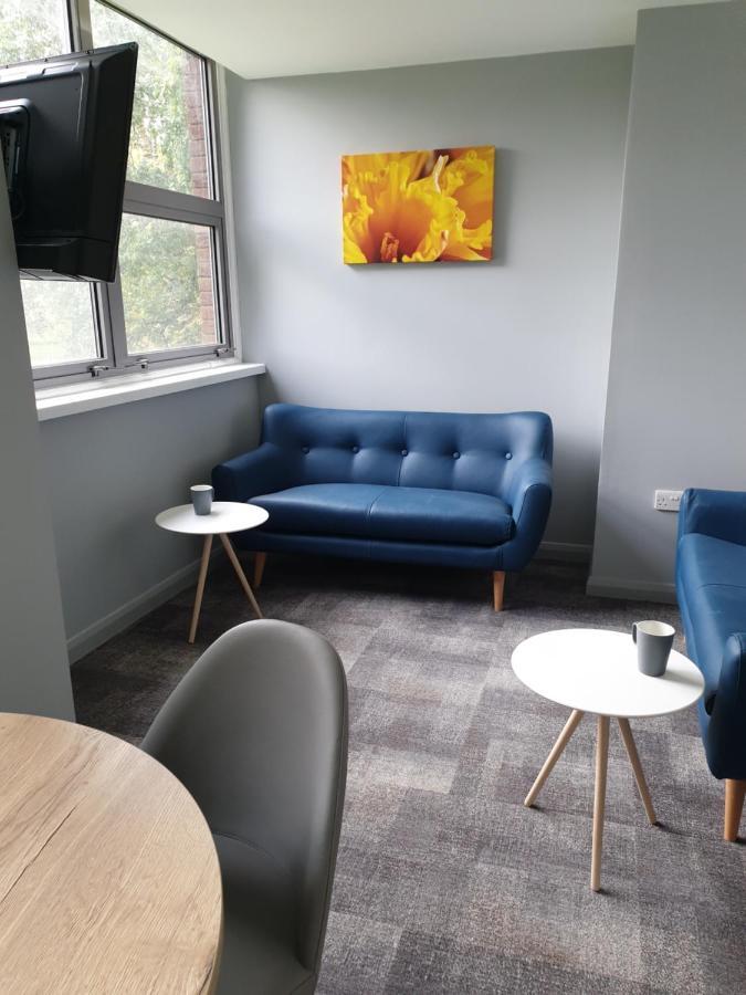 The Spires Serviced Apartments Cardiff Extérieur photo